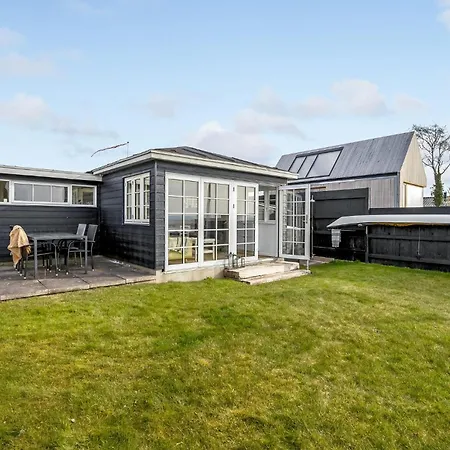 Lovely In With Kitchen Rønde